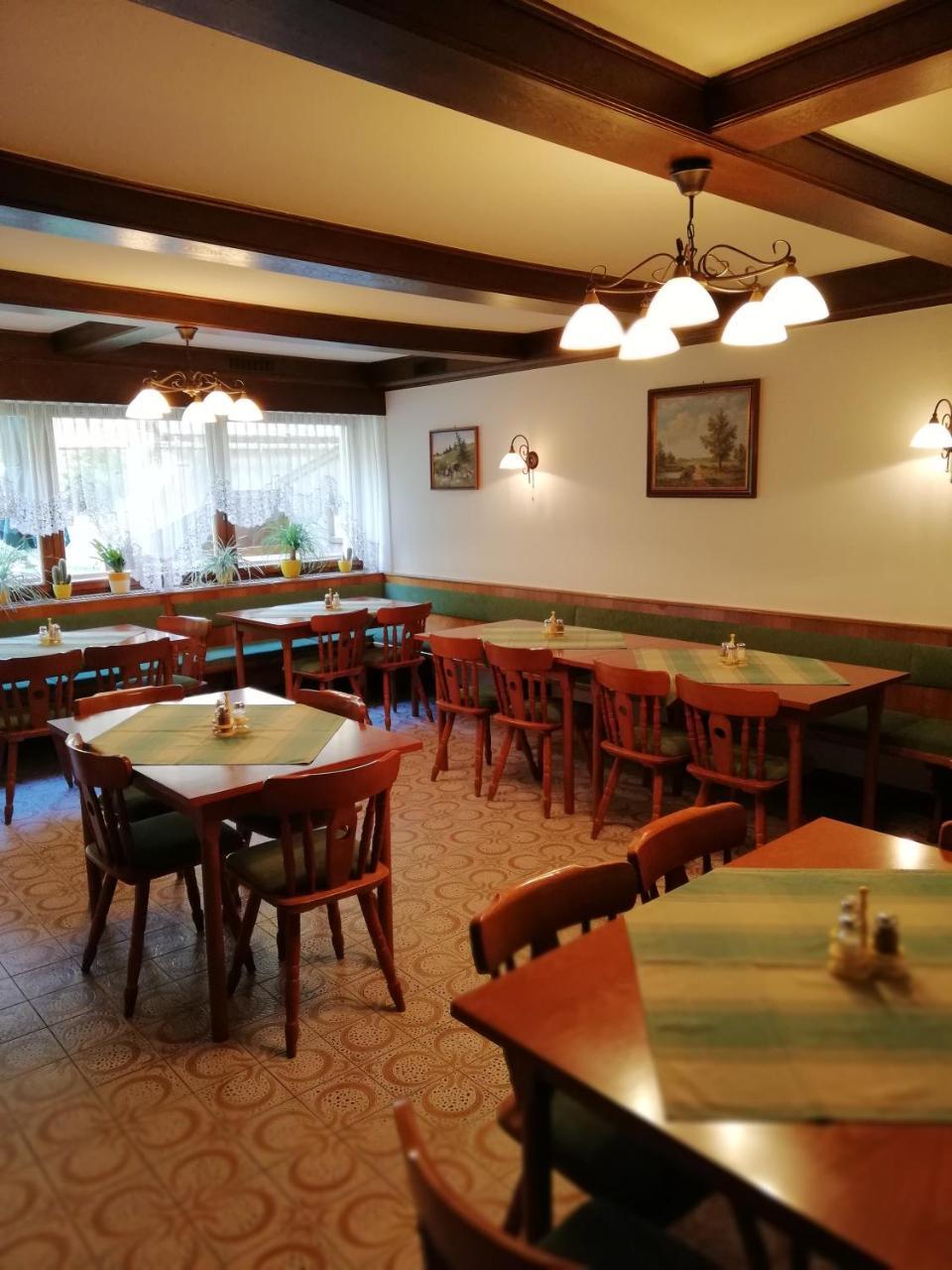 Raffelwirt Hotel Deutschgriffen Екстериор снимка