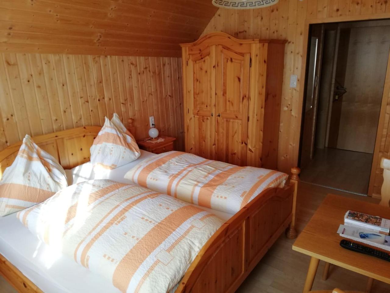 Raffelwirt Hotel Deutschgriffen Екстериор снимка